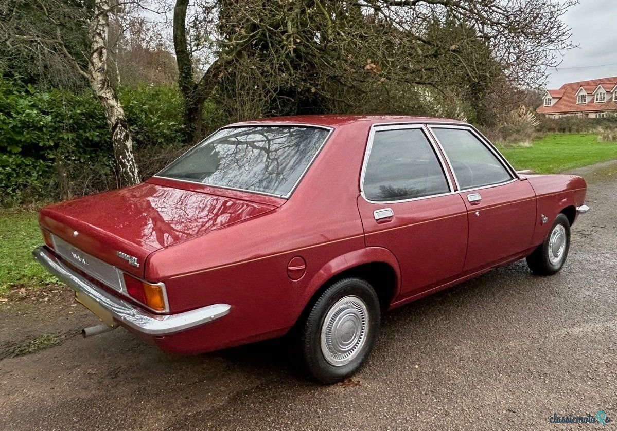 1972' Vauxhall Victor photo #3