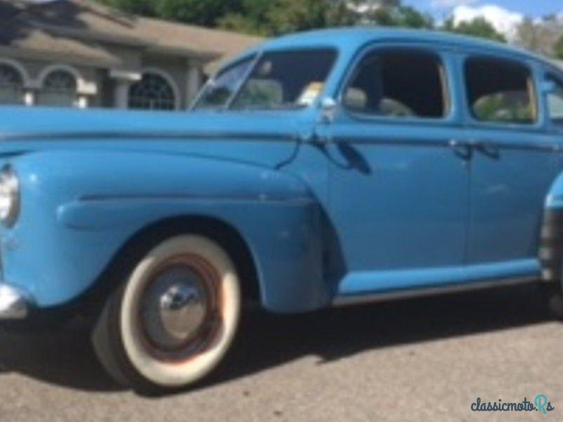 1942' Ford Super Deluxe photo #1