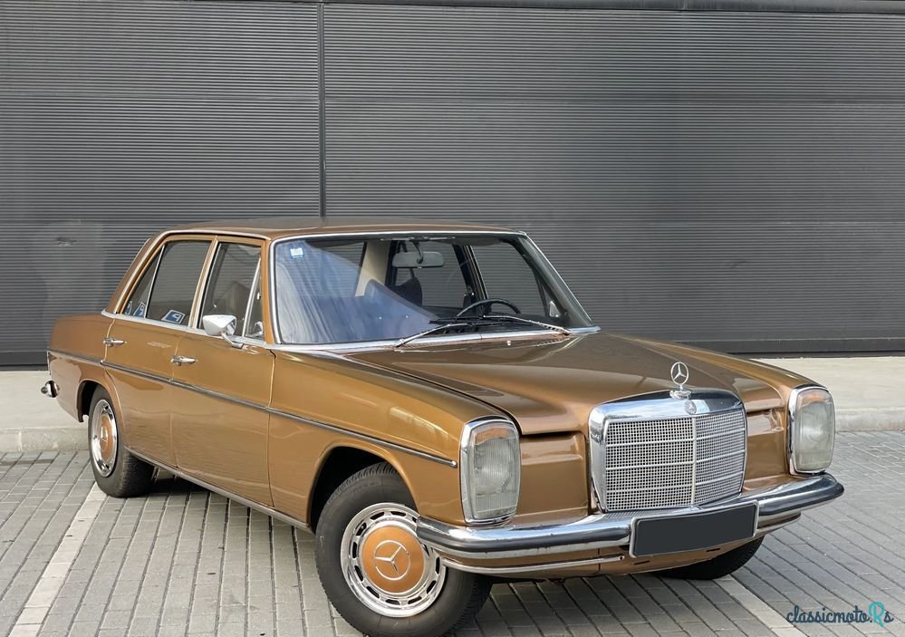 1968' Mercedes-Benz 220 photo #1