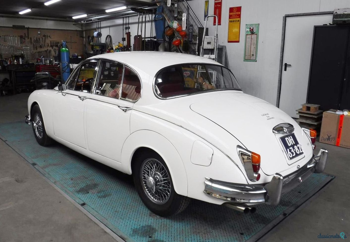 1967' Jaguar Mk2 photo #3