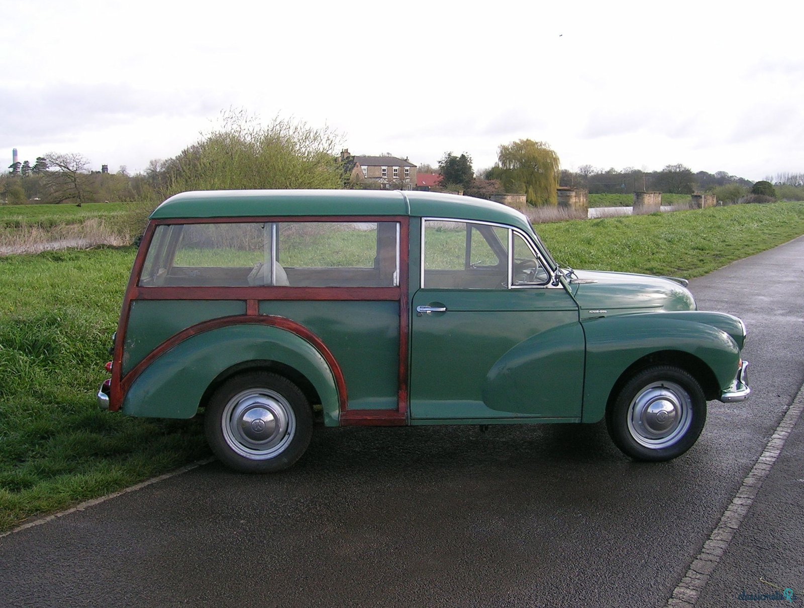 1968' Morris Minor photo #4