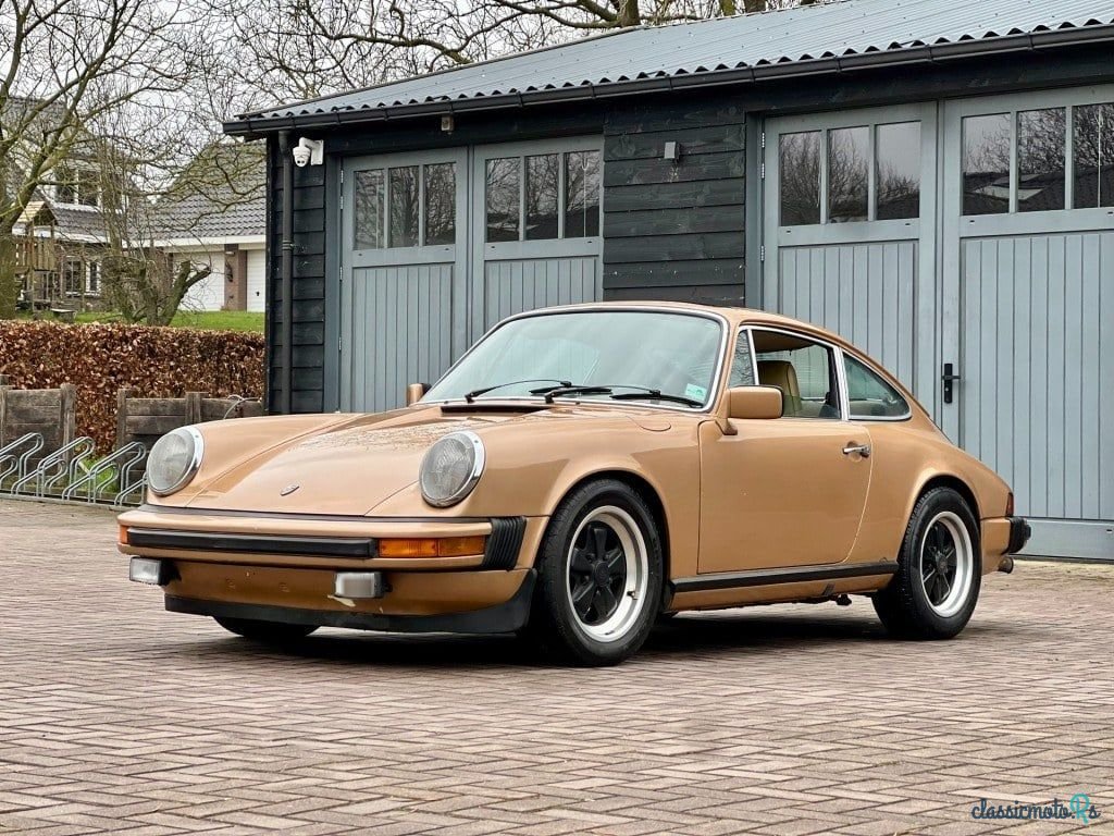 1976' Porsche 911 photo #1