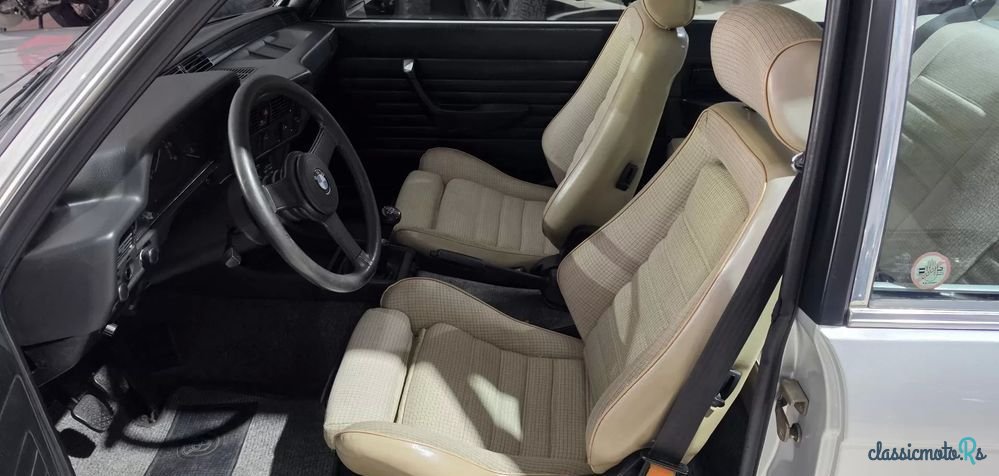 1982' BMW Série 3 photo #6