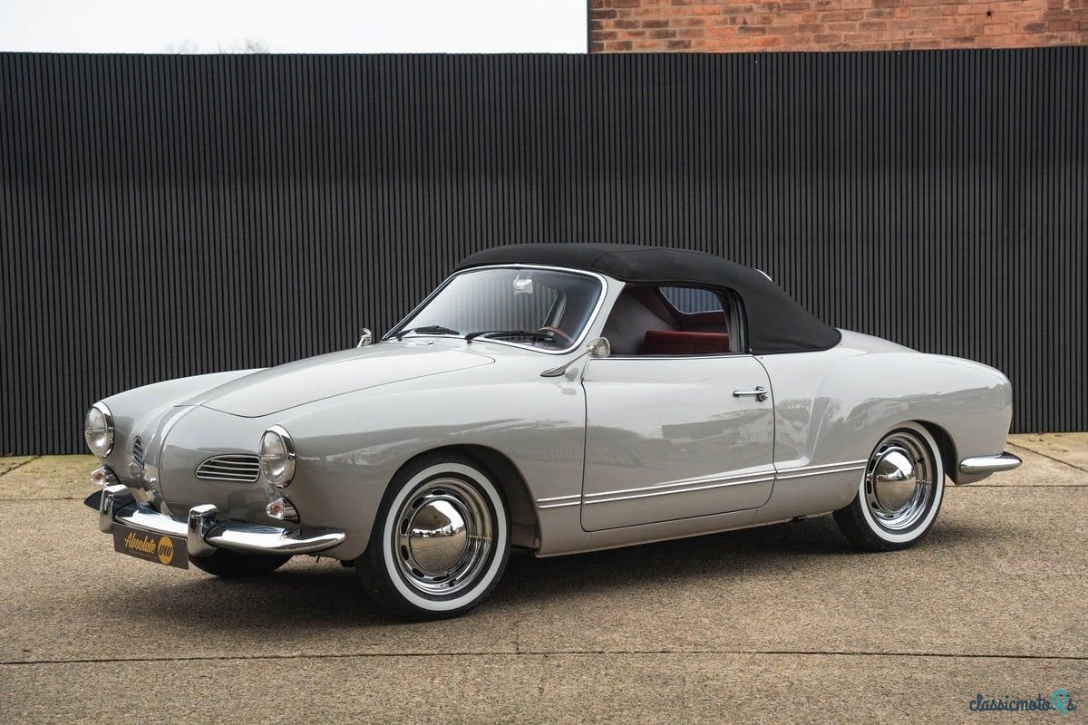 1969' Volkswagen Karmann Ghia photo #1