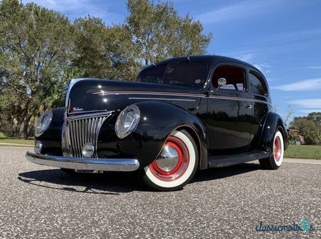 1939' Ford Deluxe photo #1