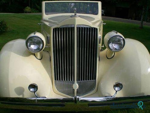 1935' Packard Convertible photo #2