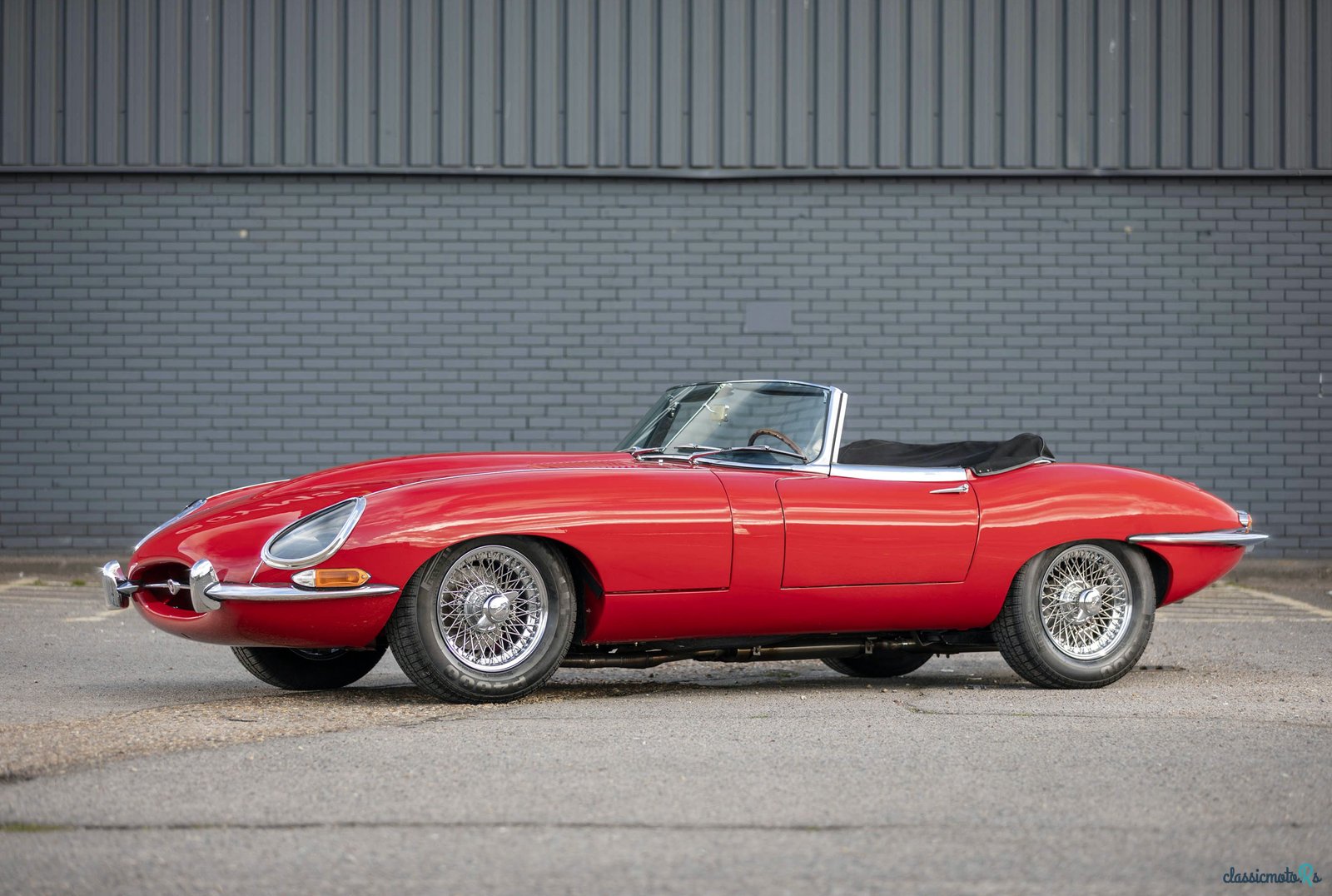 1966' Jaguar E-Type photo #3