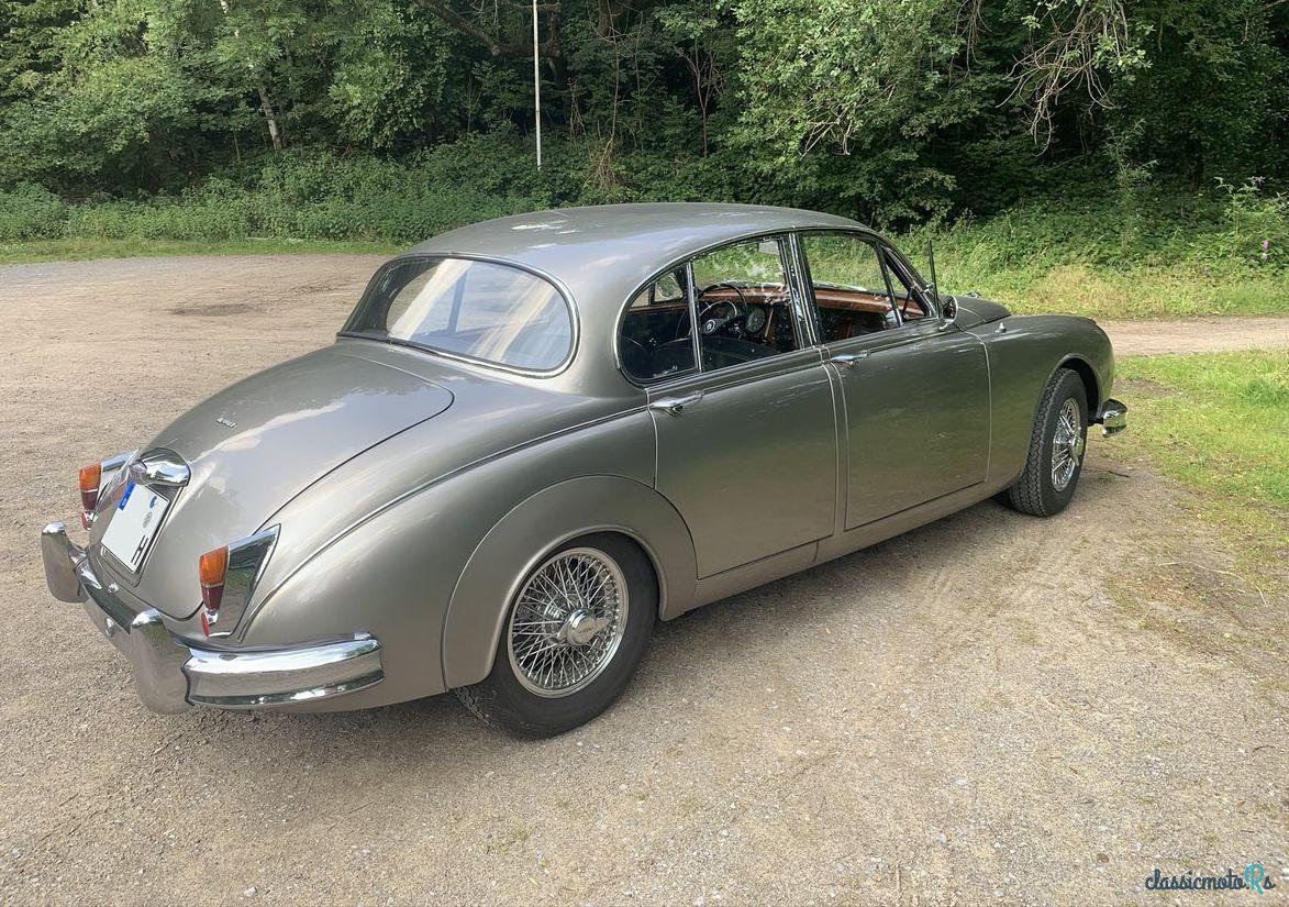 1964' Jaguar Mk2 photo #3