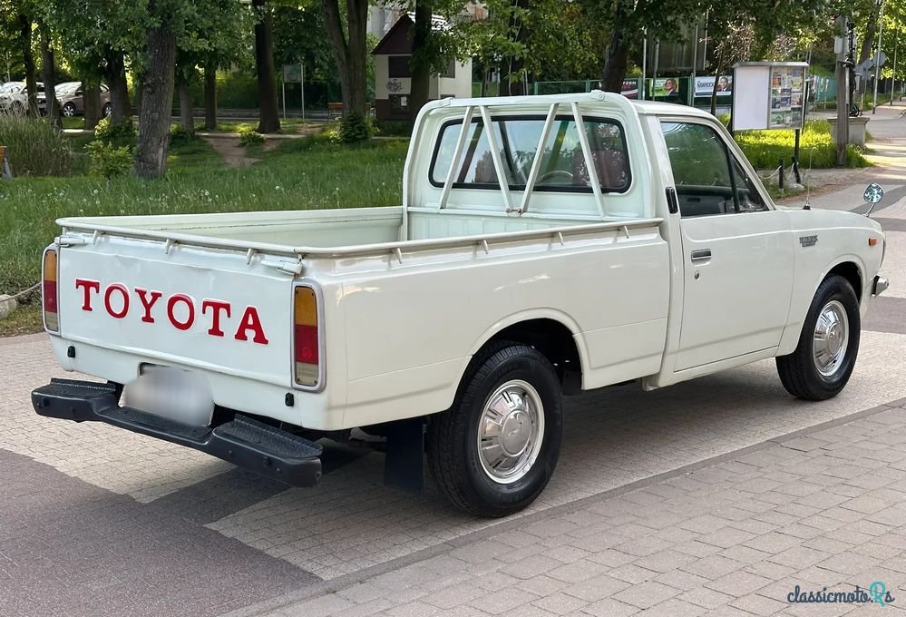 1978' Toyota Hilux photo #2