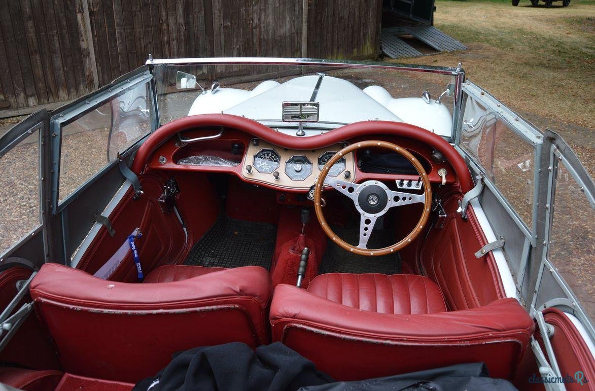 1954' MG TF 1500 photo #4