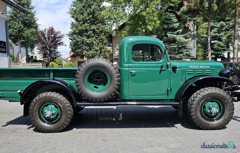 1970' Dodge Power Wagon photo #4