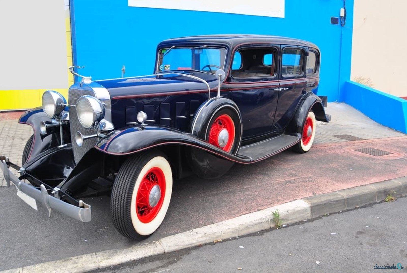 1932' LaSalle Sedan 345B photo #2