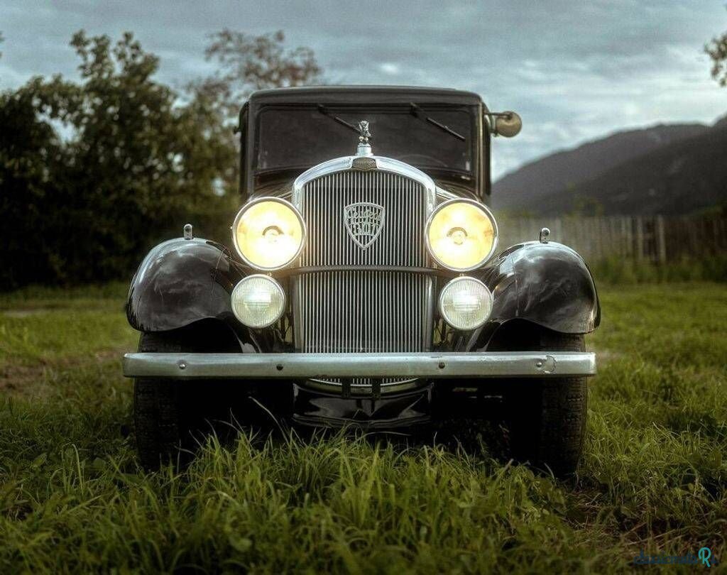 1933' Peugeot 301 photo #3
