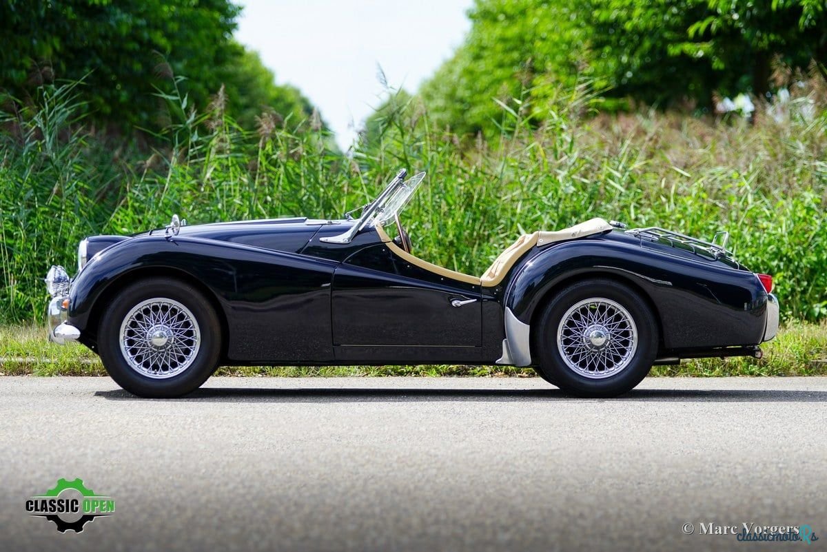 1958' Triumph TR3 photo #3