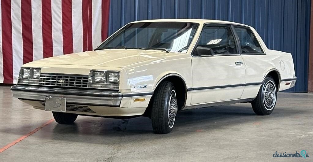 1983' Chevrolet Celebrity photo #1
