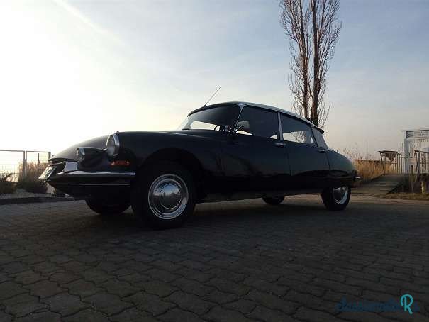 1962' Citroen ID 19 P photo #4
