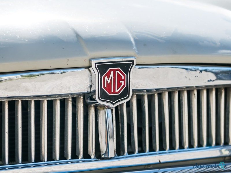 1965' MG MGB photo #3