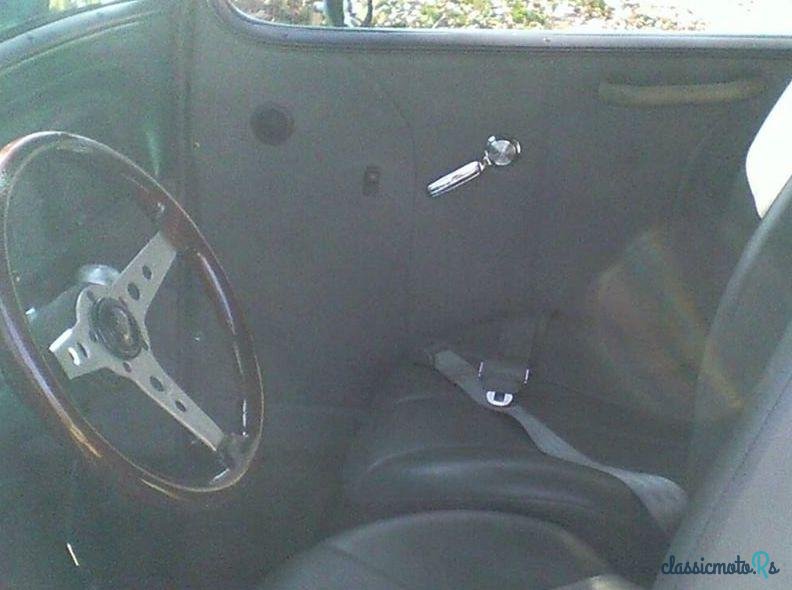 1934' Chevrolet Sedan photo #5