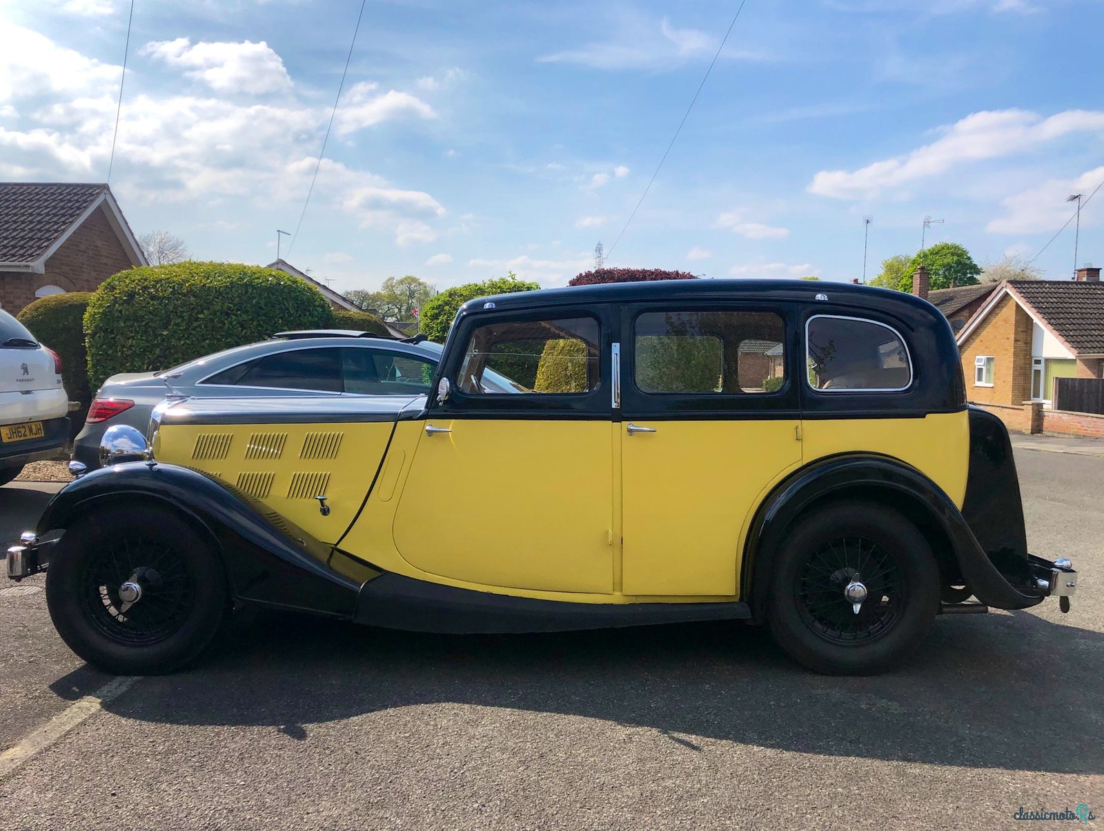 1938' Triumph Six Light Saloon photo #1