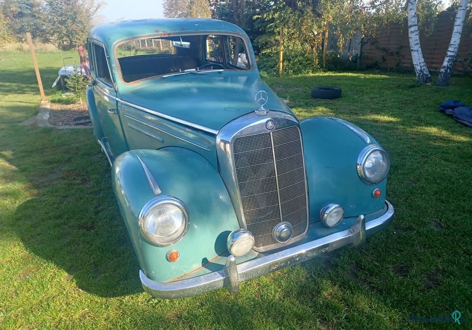 1952' Mercedes-Benz w187 220 photo #1