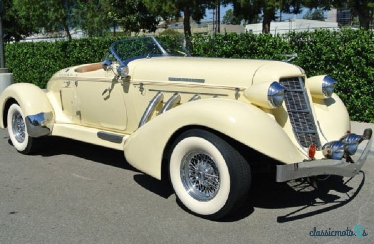 1978' Auburn 852-Replica photo #1