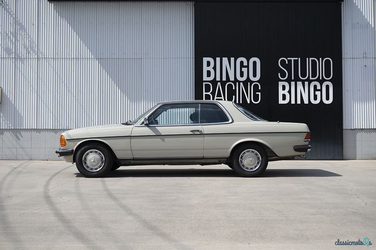 1984' Mercedes-Benz 280 photo #5