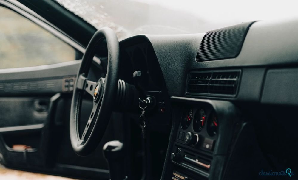1982' Porsche 924 photo #5