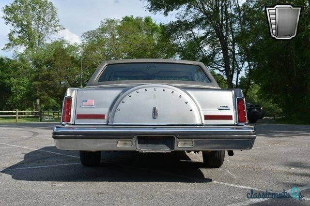 1981' Lincoln Mark VI photo #5