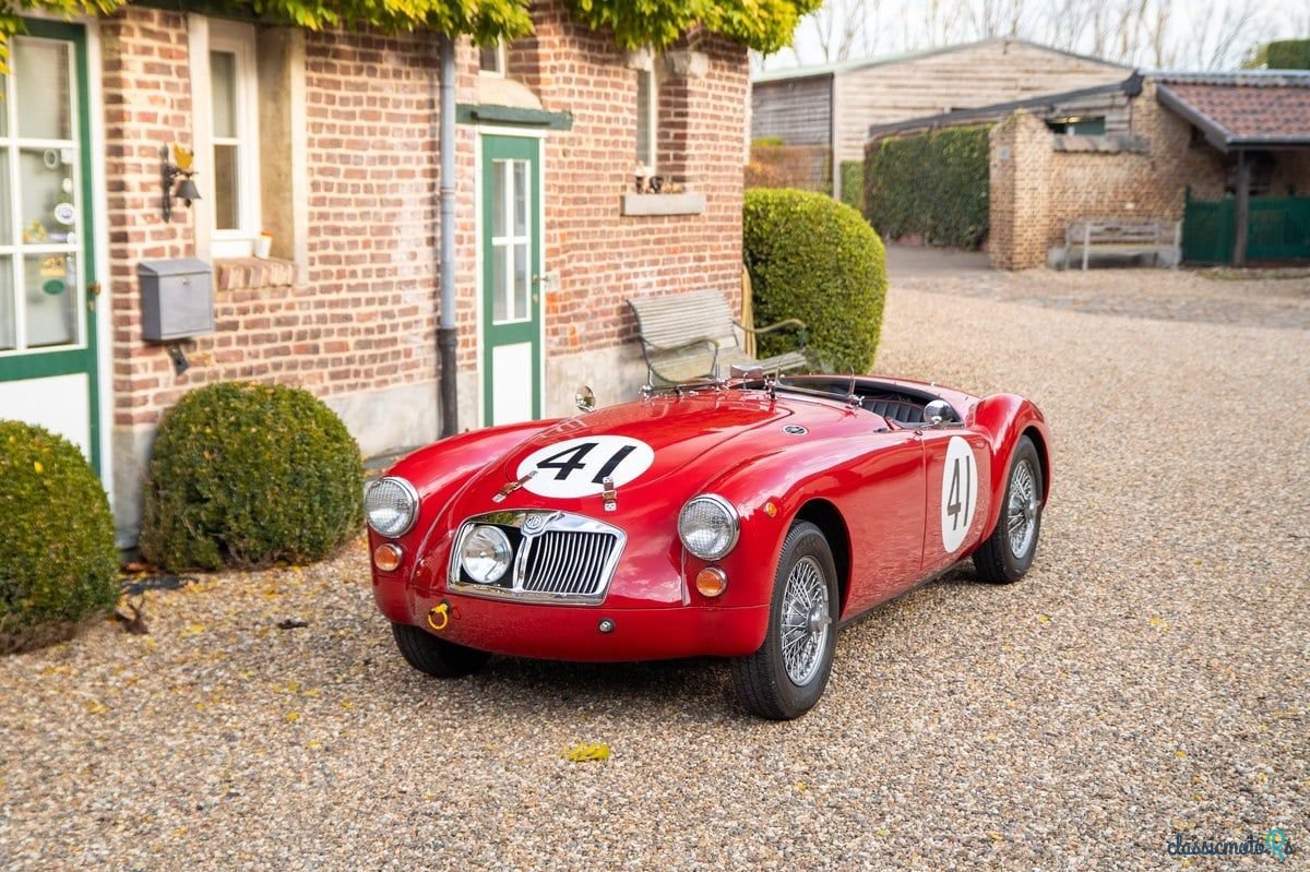 1960' MG MGA photo #1