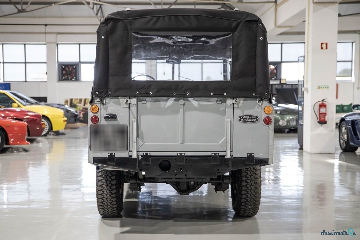 1973' Land Rover Series 3 photo #4