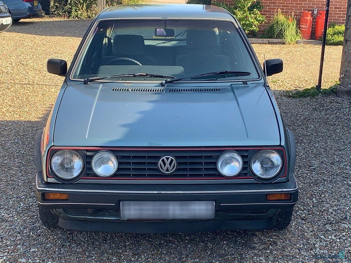 1989' Volkswagen Golf photo #2