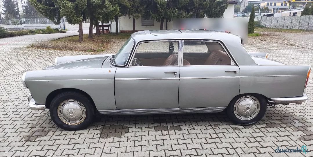 1967' Peugeot 404 photo #3