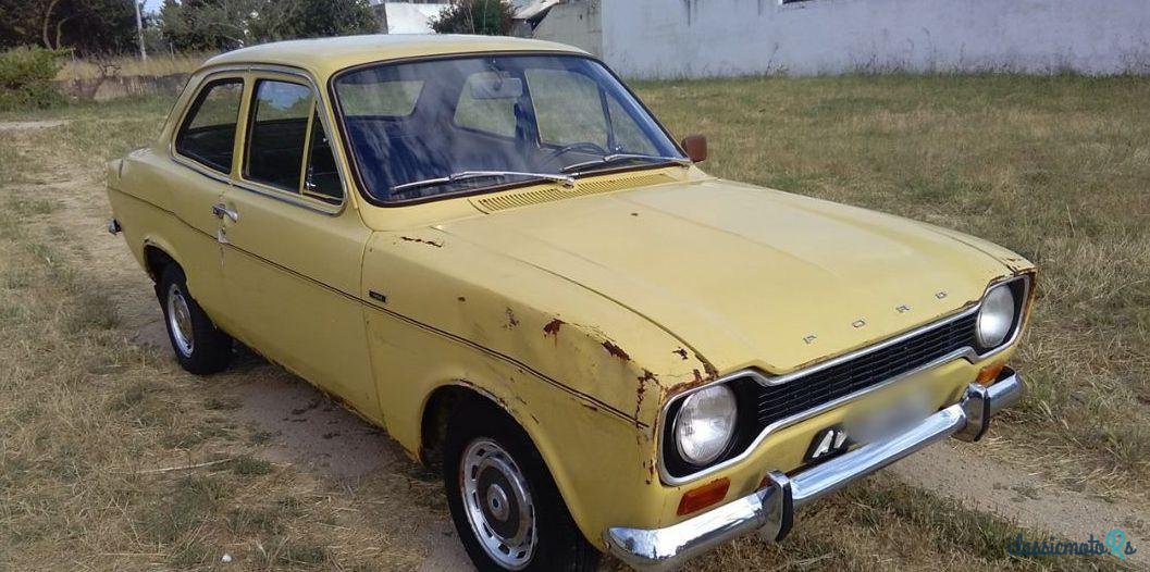 1974' Ford Escort 1.3L photo #1