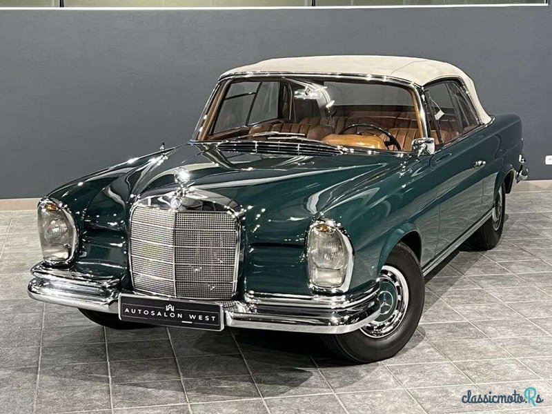 1962' Mercedes-Benz 220 SE B photo #2