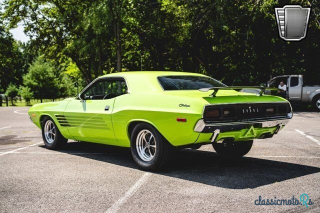 1972' Dodge Challenger photo #4