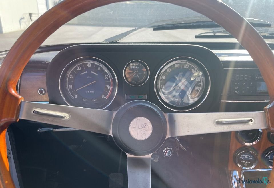 1974' Alfa Romeo Giulia photo #6