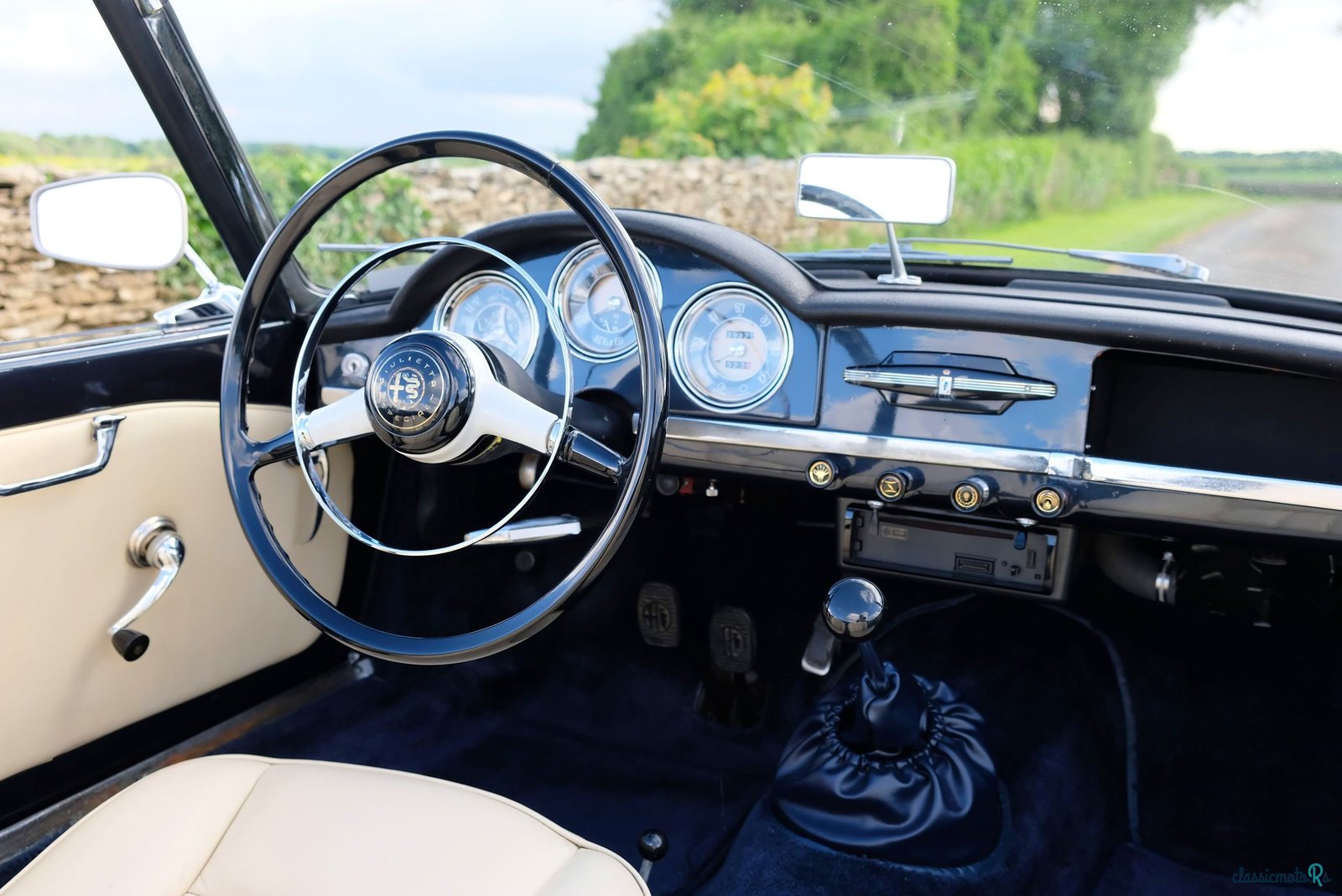 1959' Alfa Romeo Giulietta photo #6