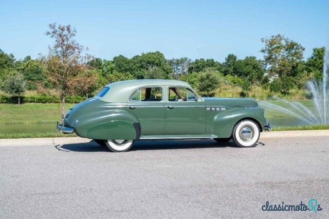 1940' Buick Roadmaster photo #2