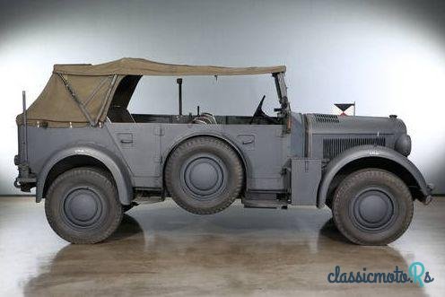 1939' Horch 901 Military Vehicle photo #1