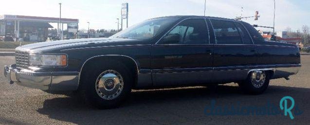 1996' Cadillac Fleetwood Brougham photo #1