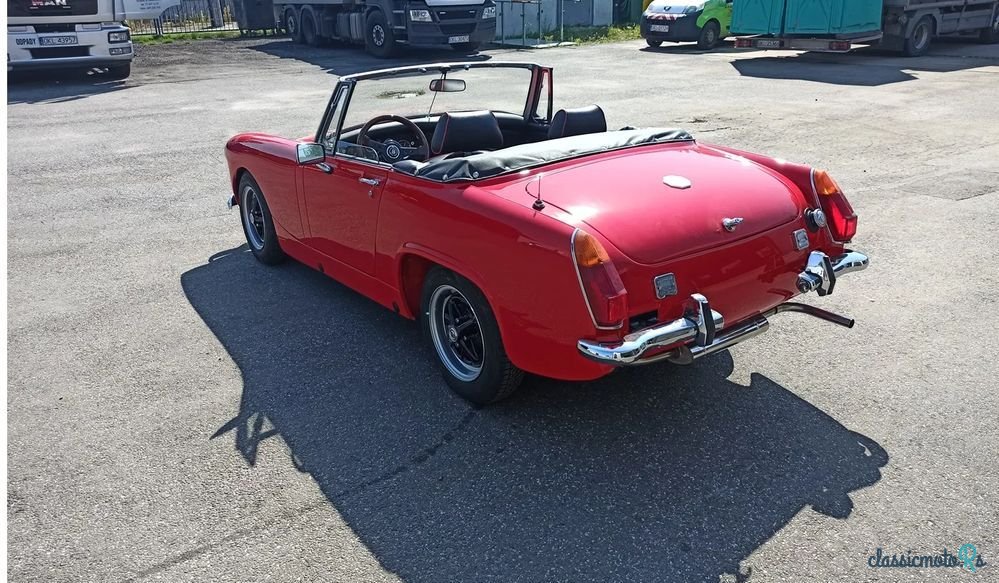 1975' MG Midget photo #3