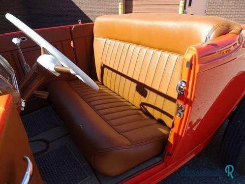 1932' Ford Roadster photo #2