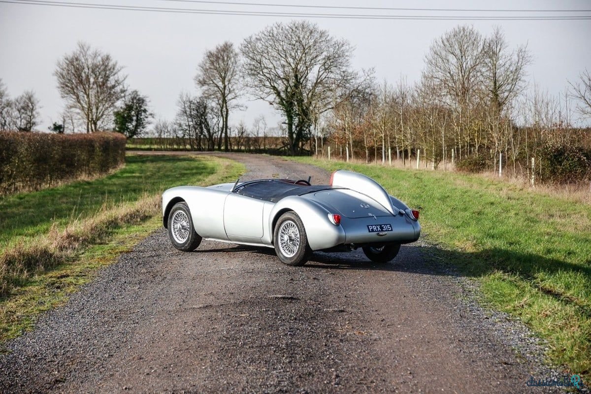 1957' MG MGA photo #2
