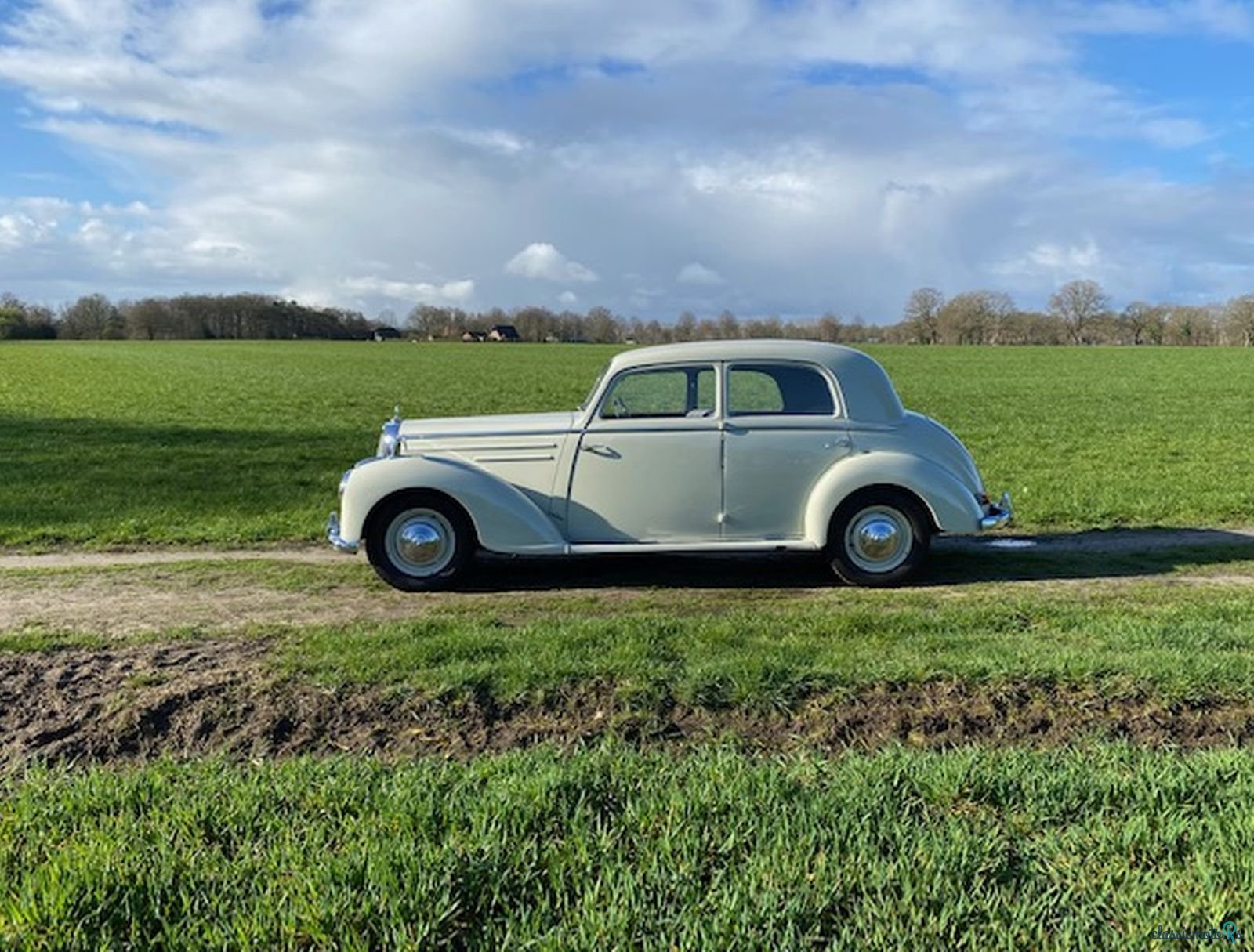 1953' Mercedes-Benz 220S photo #2