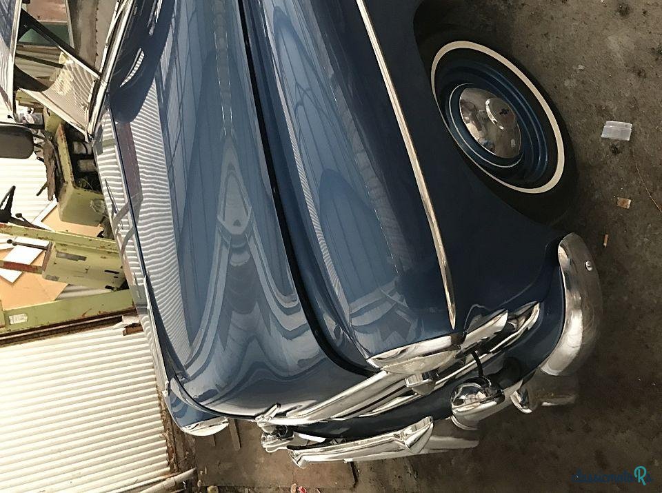 1949' Chevrolet Deluxe photo #2