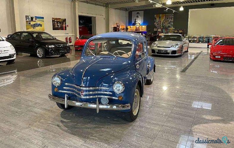 1957' Renault 4CV photo #3