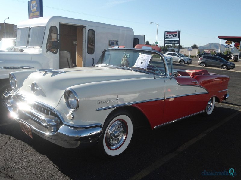 1955' Oldsmobile Starfire photo #2