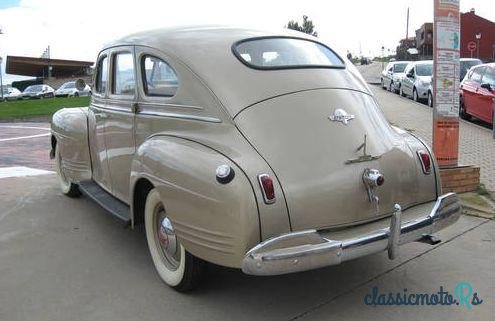 1941' Plymouth Deluxe photo #2