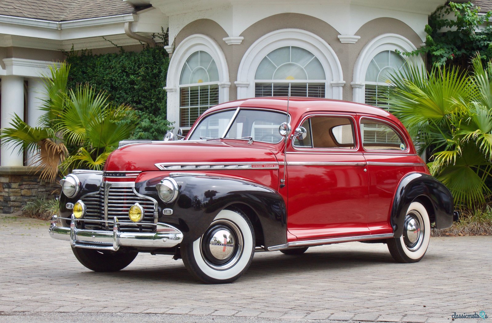 1941' Chevrolet Special Deluxe photo #1
