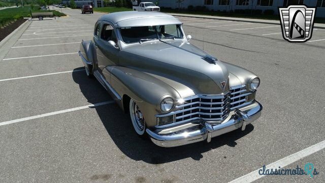 1947' Cadillac Series 61 photo #2